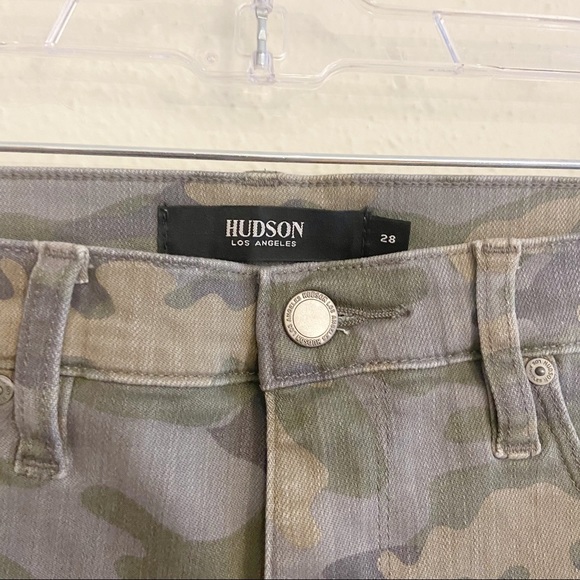 Sold Hudson Green Camo Print Barbara High Waist Skinny Ankle Crop Jeans Raw Hem - Picture 5 of 9
